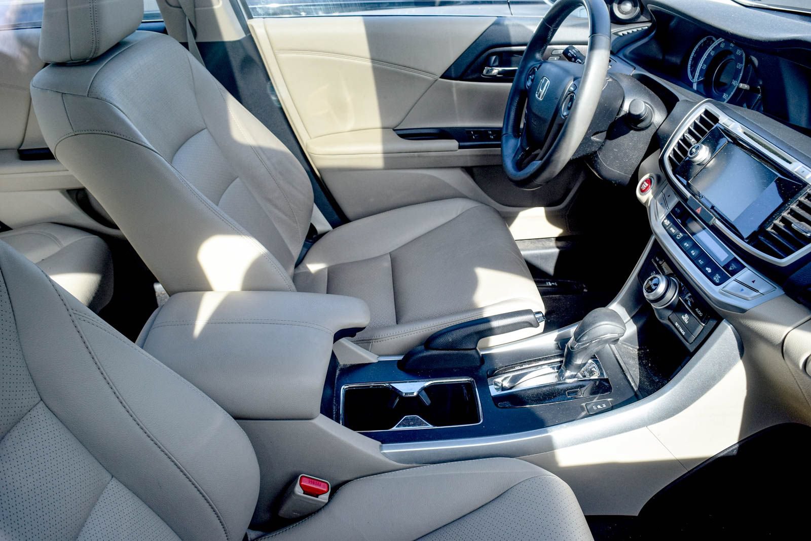 Used 2014 Honda Accord EX-L image 19