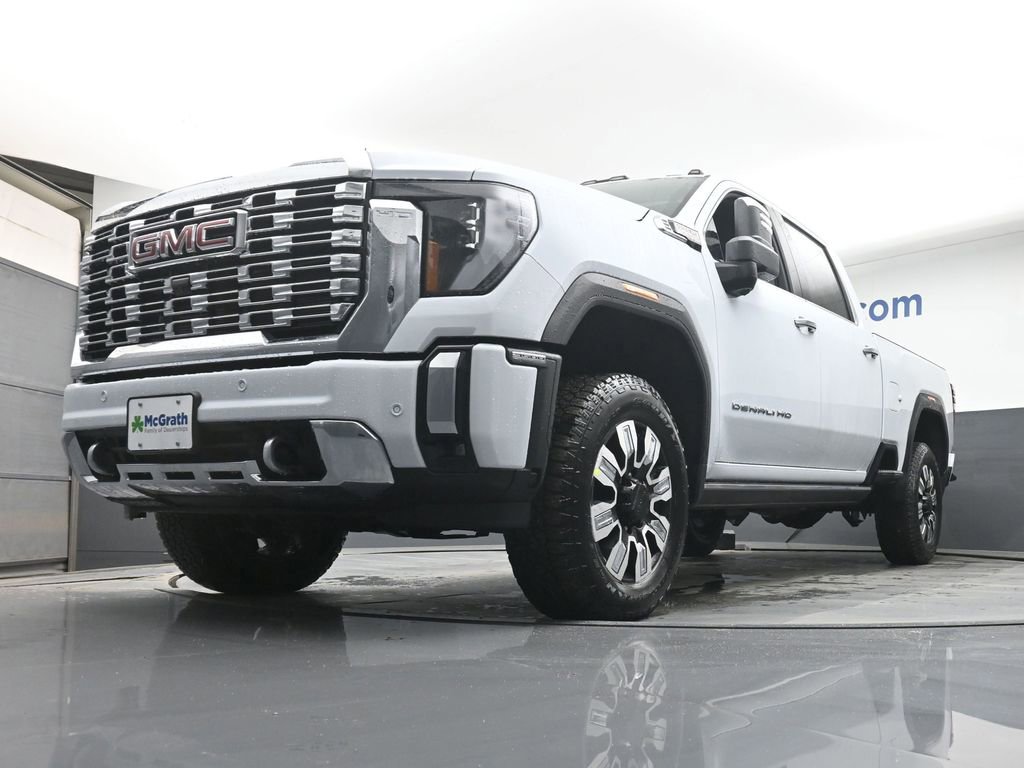 New 2026 GMC Sierra 3500 Denali w/ Denali Reserve Package AWD/4WD image 6