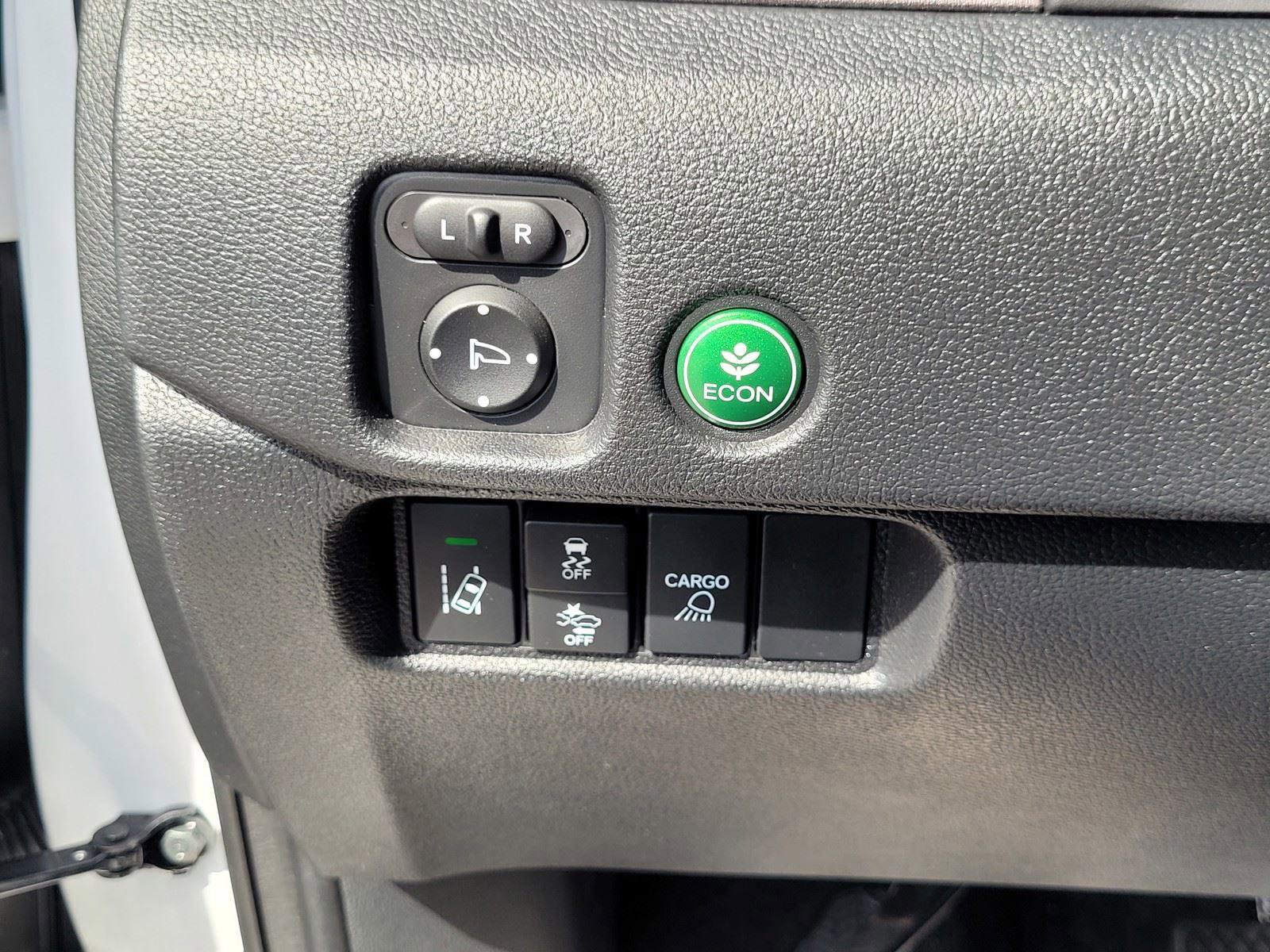 Used 2025 Honda Ridgeline Sport image 30