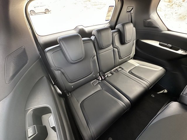 New 2025 Nissan Armada PRO-4X w/ Pro-4X Premium Package image 44