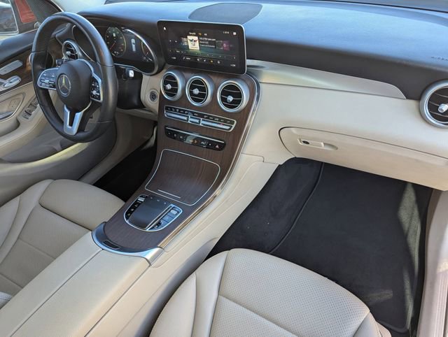 Used 2022 Mercedes-Benz GLC 300 4MATIC image 12