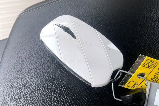 Certified 2025 Genesis G70 3.3T Advanced RWD image 10