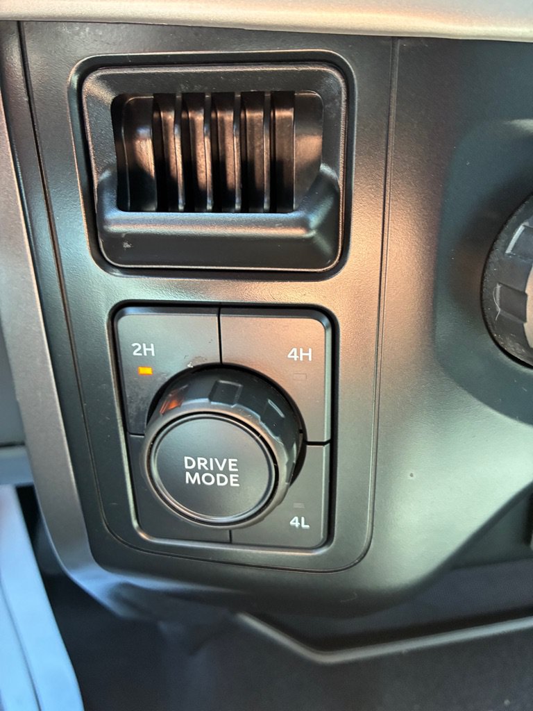 Used 2023 Ford F150 XLT AWD/4WD image 40