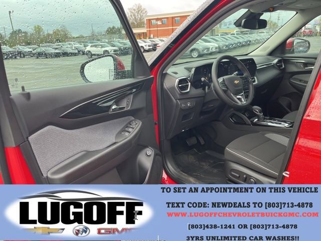 New 2026 Chevrolet TrailBlazer LT w/ Convenience Package FWD image 4