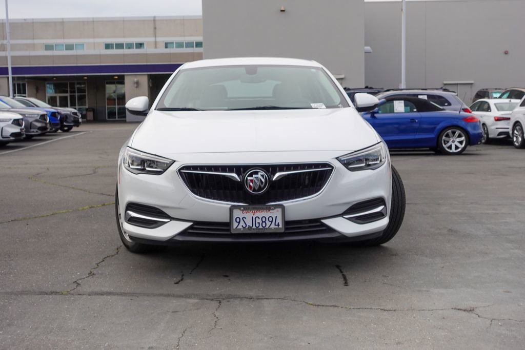 Used 2019 Buick Regal Preferred w/ Sights and Sounds Package image 2