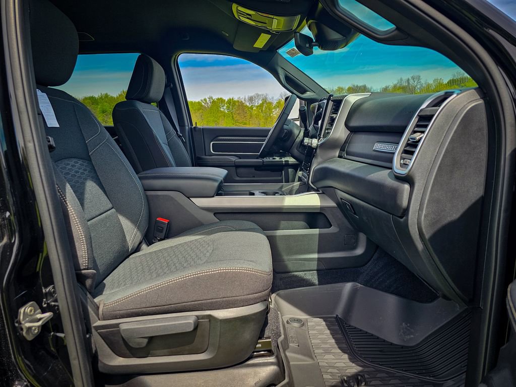 New 2026 RAM 2500 Big Horn AWD/4WD image 43
