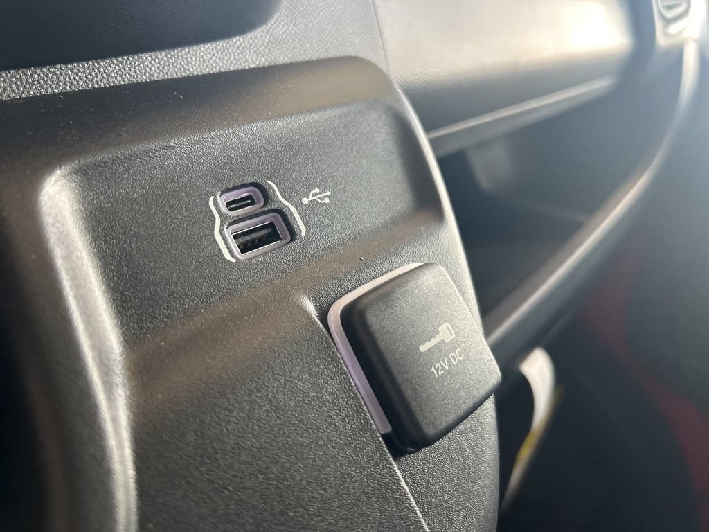 New 2026 RAM ProMaster 2500 w/ Premium Convenience Group FWD image 38