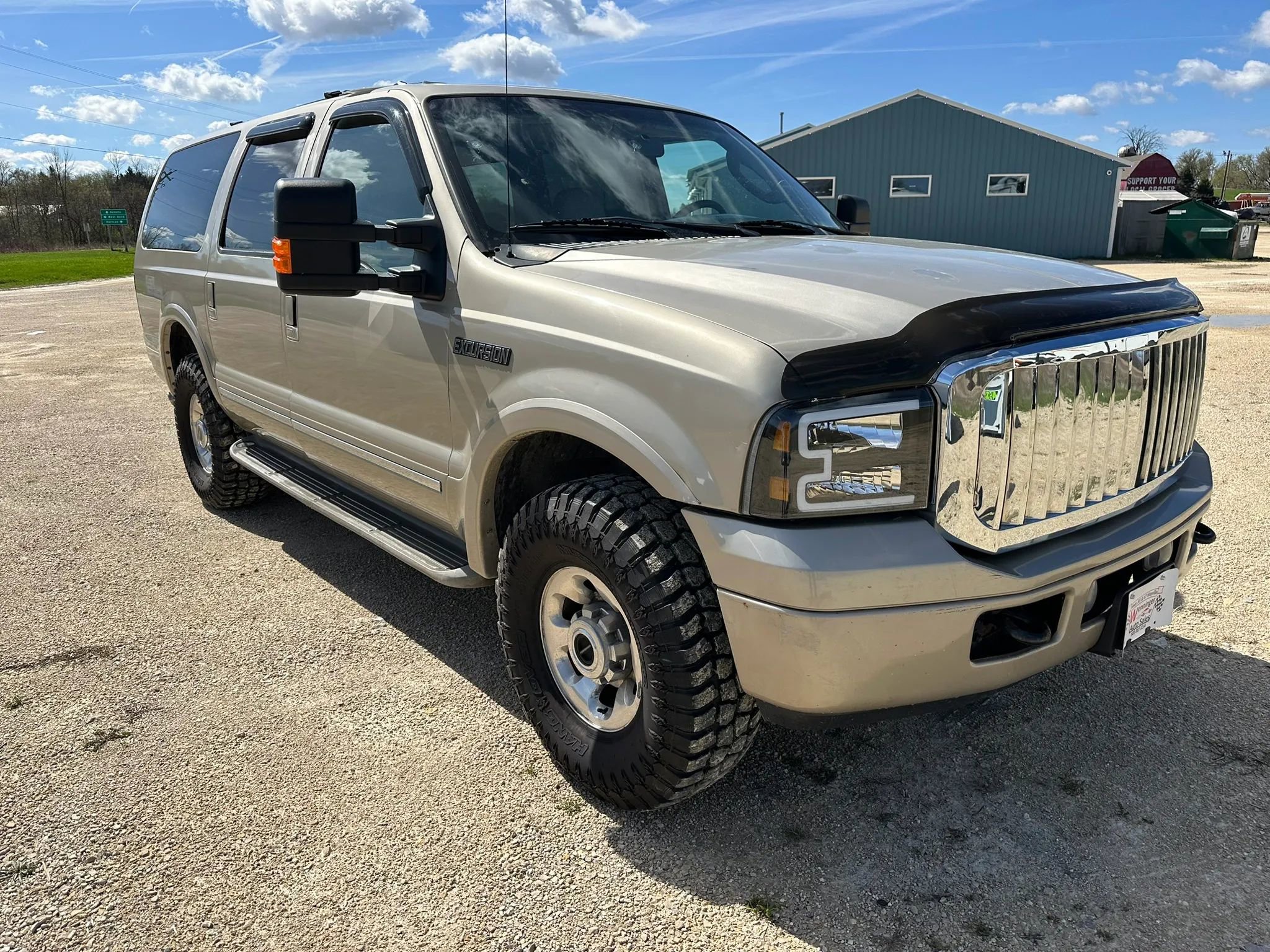 Used 2005 Ford Excursion Limited AWD/4WD image 4