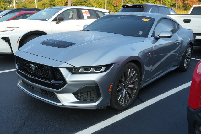 Used 2024 Ford Mustang GT Premium RWD image 8
