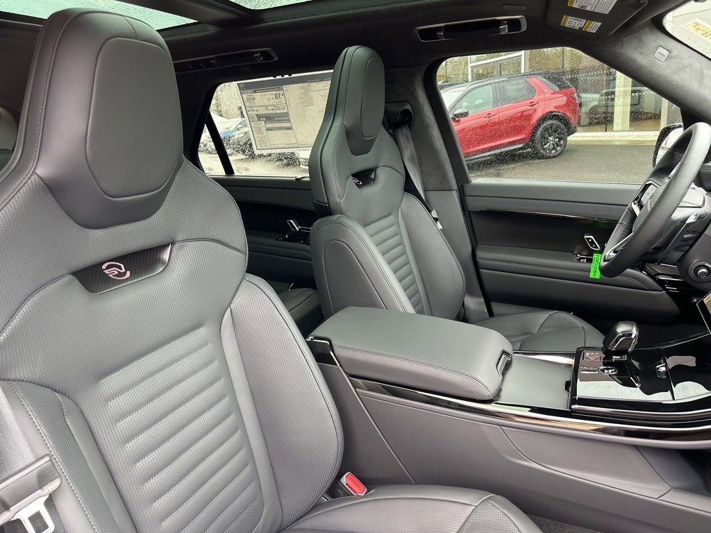 New 2025 Land Rover Range Rover Sport SV Edition Two image 21