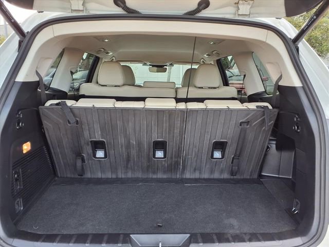 Certified 2023 Subaru Ascent Limited AWD/4WD image 8