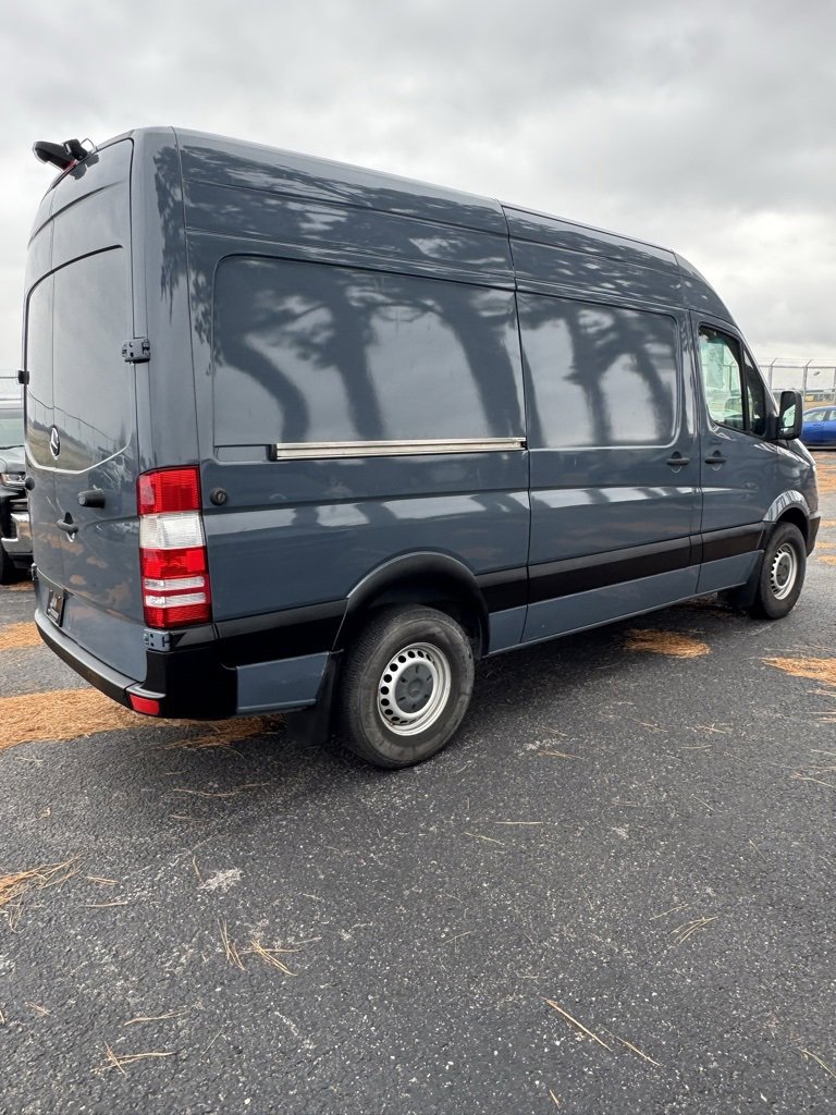 Used 2018 Mercedes-Benz Sprinter 2500 image 5