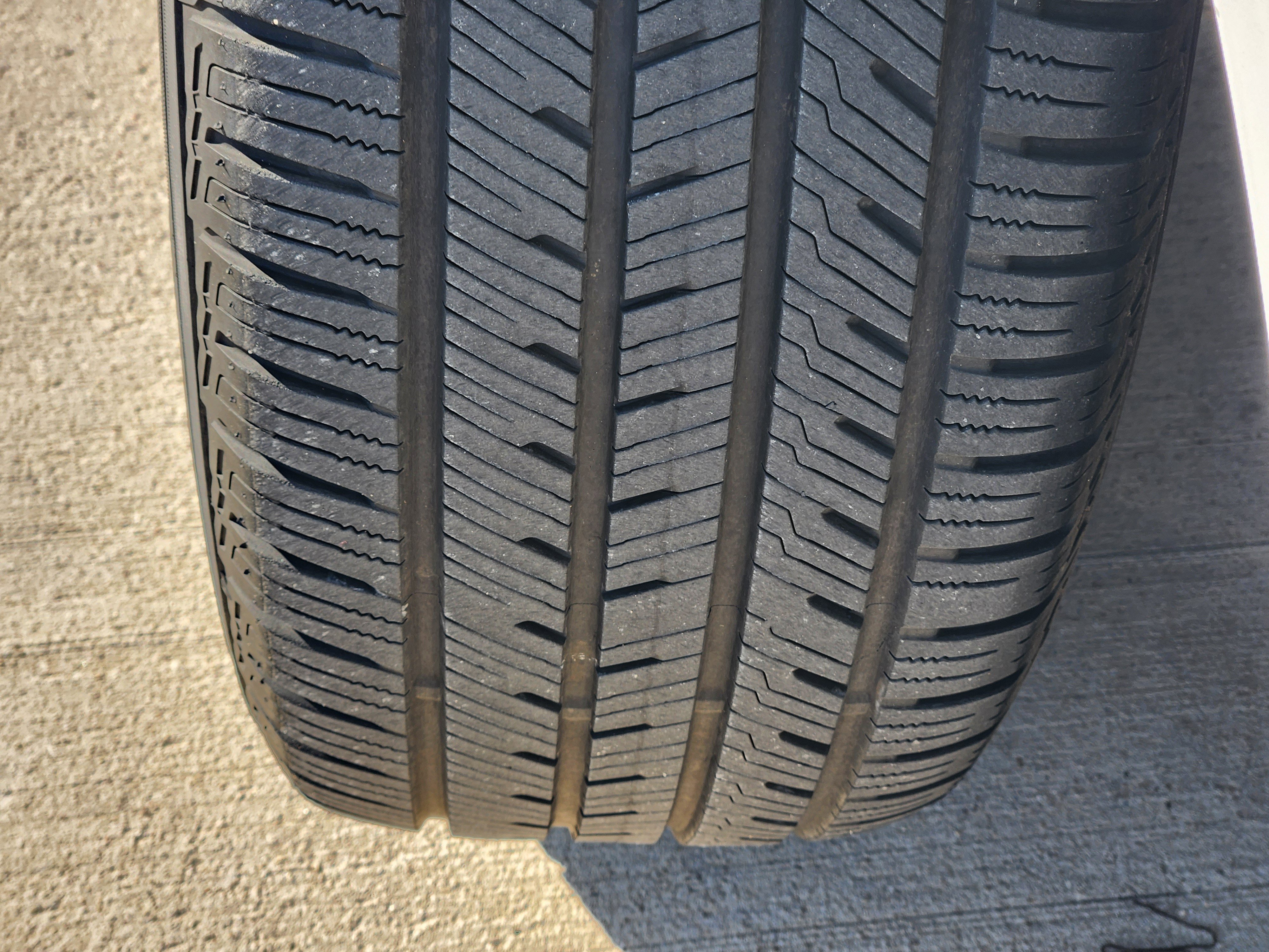 Used 2019 Buick Enclave Avenir w/ Avenir Technology Package image 11