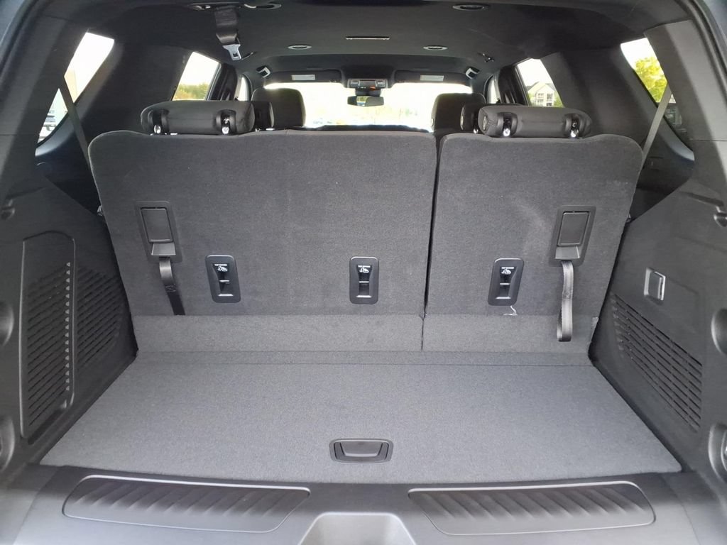 New 2026 Chevrolet Tahoe LS w/ LS Custom Edition AWD/4WD image 17