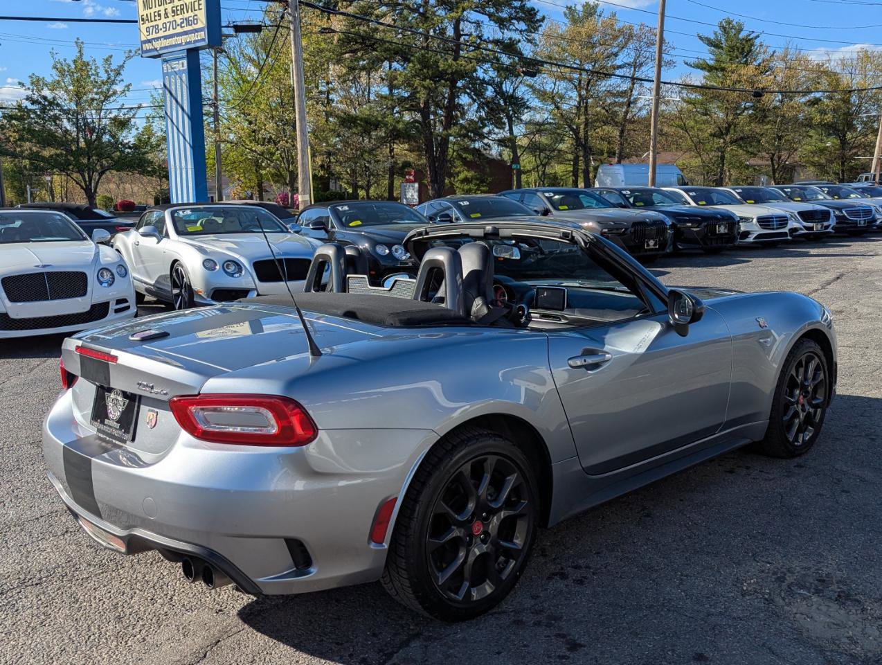 Used 2017 FIAT 124 Spider Abarth RWD image 39