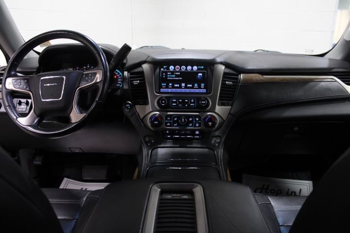 Used 2019 GMC Yukon Denali w/ Denali Ultimate Package image 31
