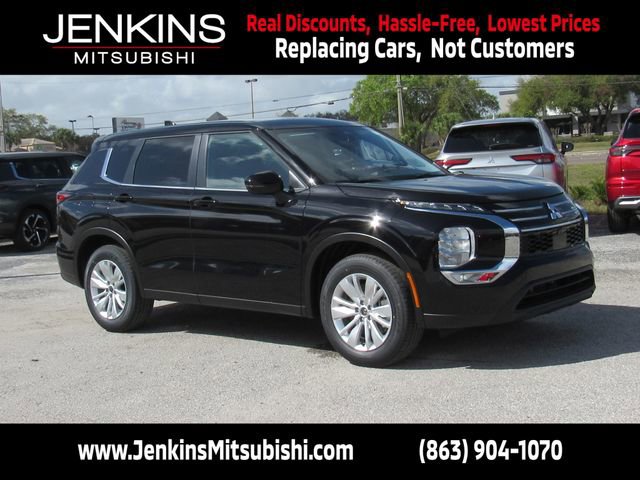 New 2026 Mitsubishi Outlander ES image 1