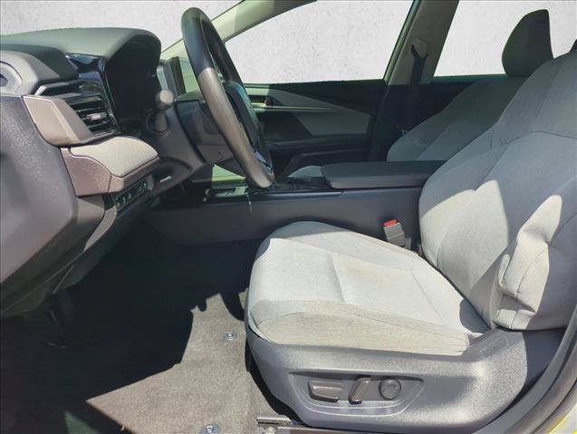 Used 2026 Toyota Camry LE w/ Convenience Package FWD image 15