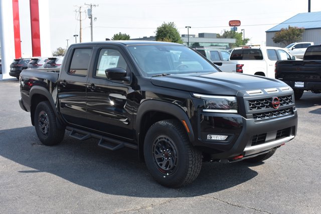 New 2026 Nissan Frontier PRO-4X w/ Pro-4x Convenience Package image 3