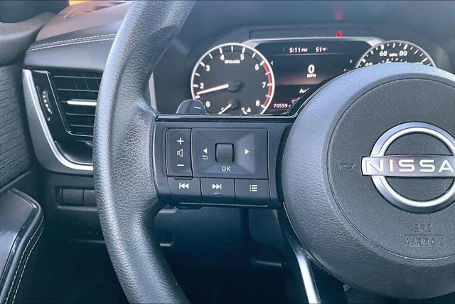 Used 2022 Nissan Rogue SV image 10