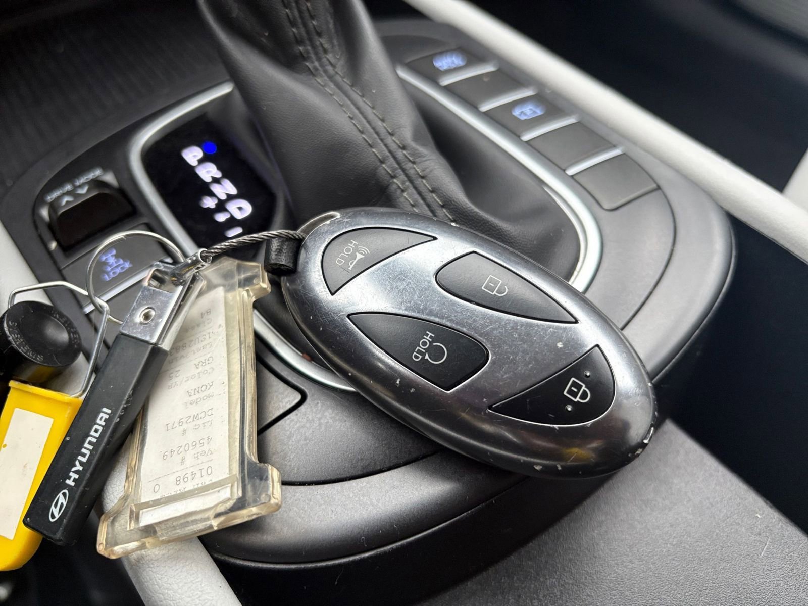 Used 2025 Hyundai Kona SEL image 22