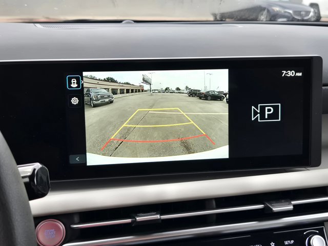 Used 2025 Hyundai Tucson SEL FWD image 16