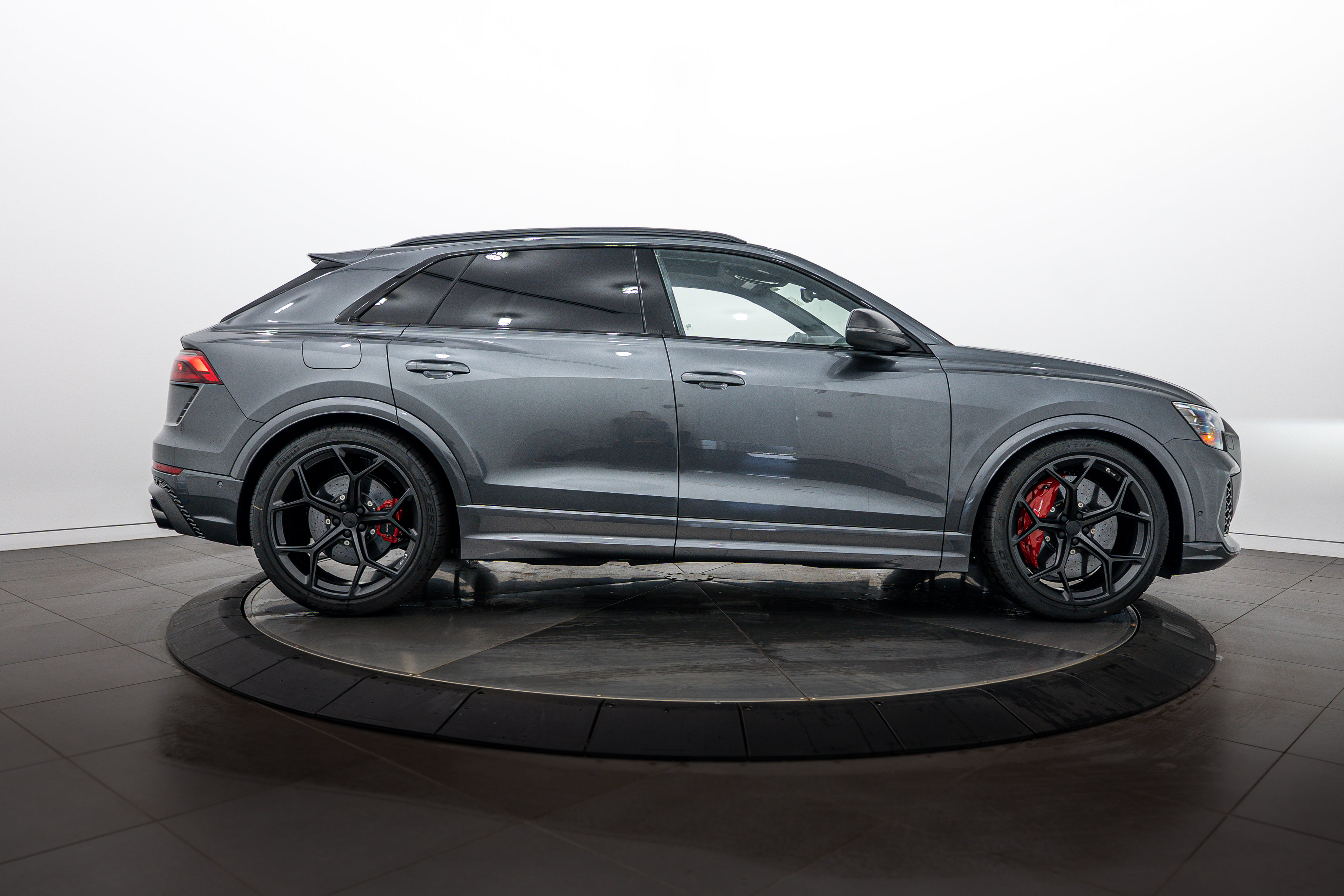 New 2026 Audi RS Q8 performance AWD/4WD image 3