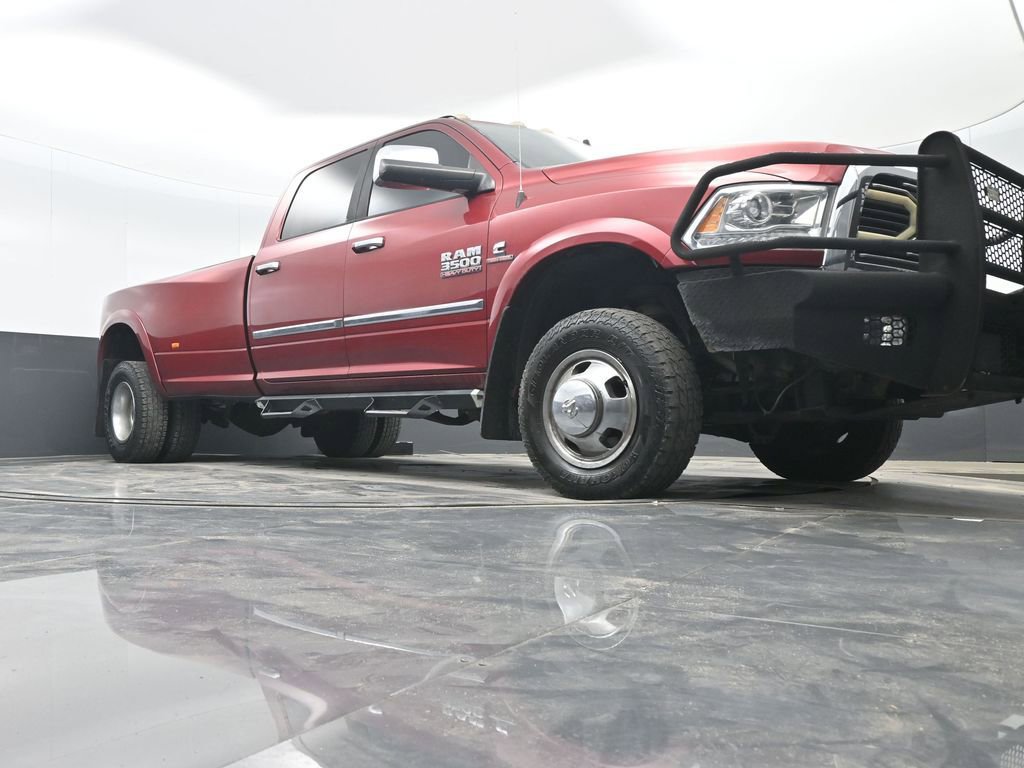 Used 2014 RAM 3500 Laramie image 40