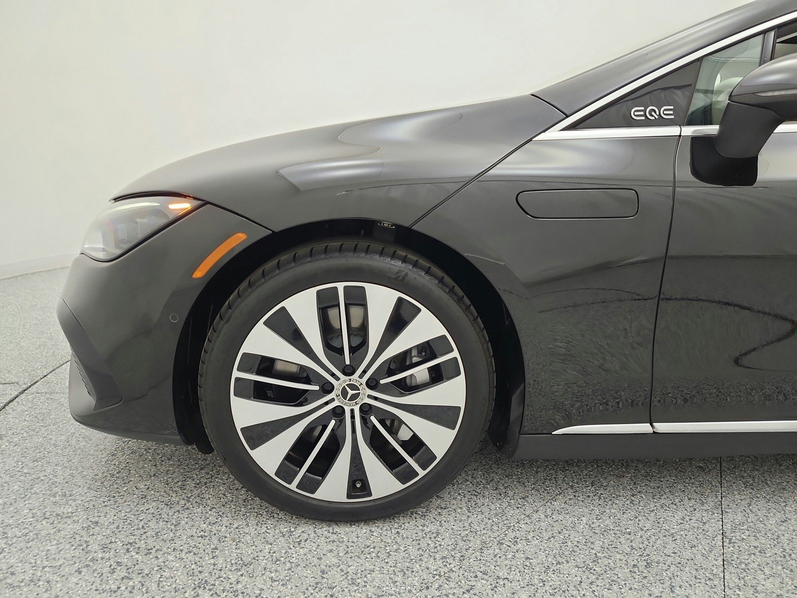 Used 2023 Mercedes-Benz EQE 350+ Sedan image 17