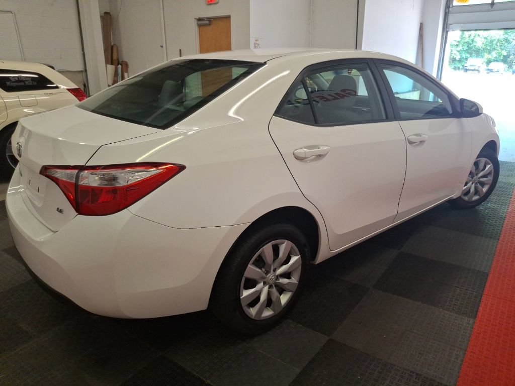 Used 2016 Toyota Corolla LE FWD image 12
