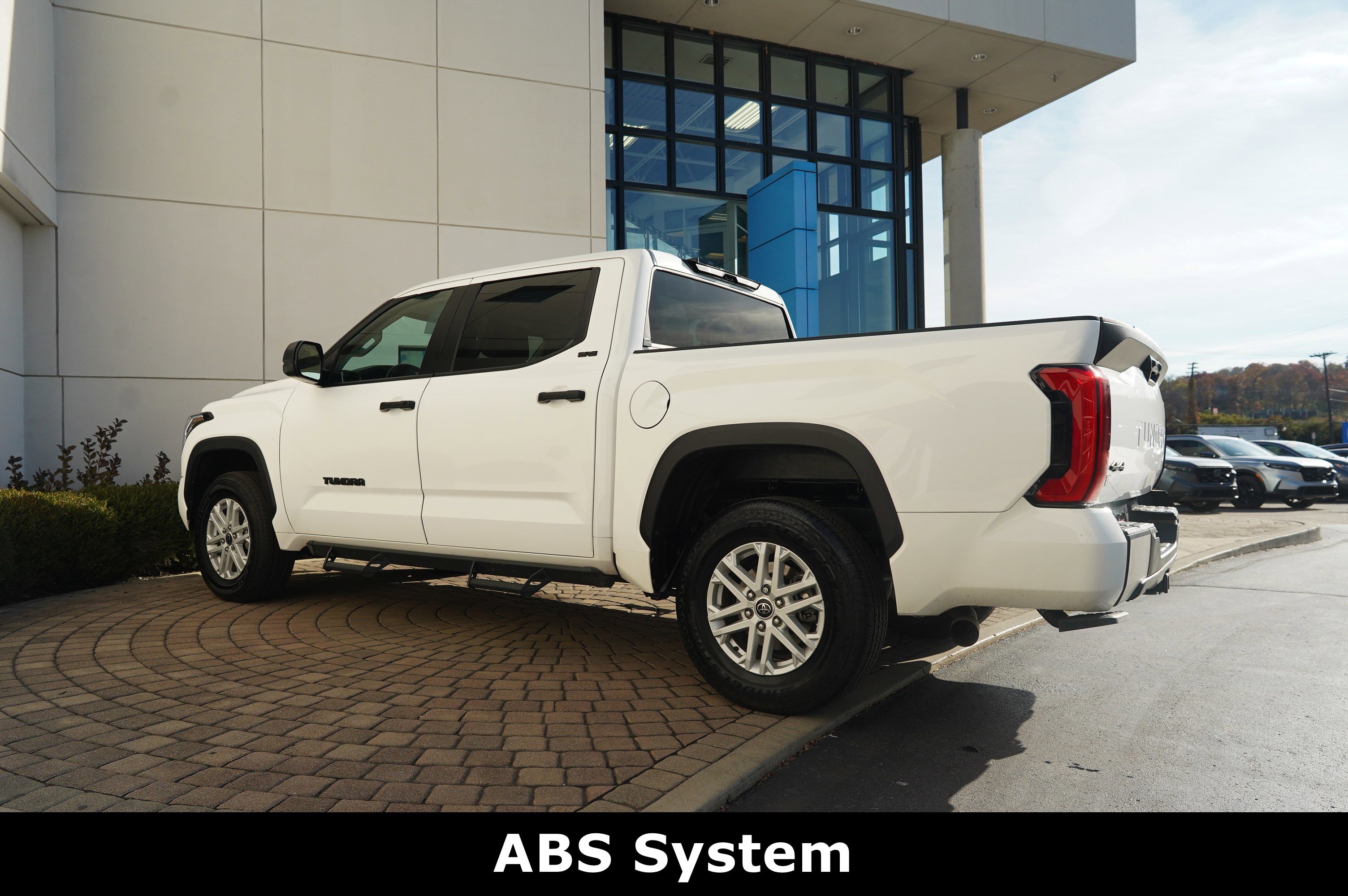 Used 2024 Toyota Tundra SR5 image 18