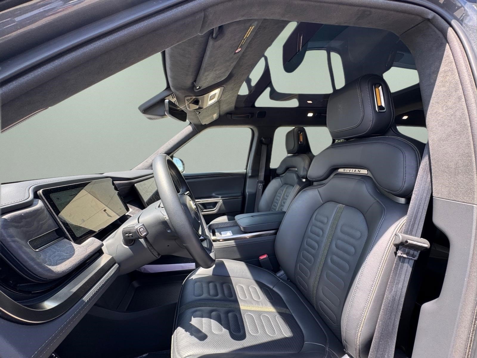 Used 2022 Rivian R1S Launch Edition AWD/4WD image 20