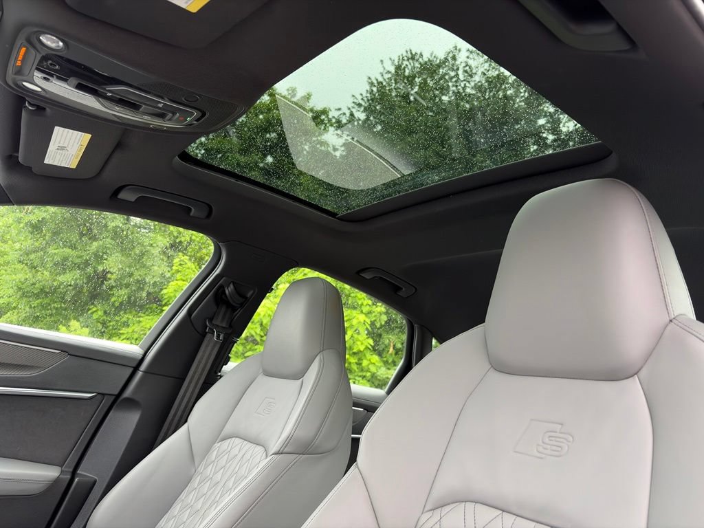 Used 2022 Audi S6 Premium Plus w/ S6 Executive Package AWD/4WD image 15