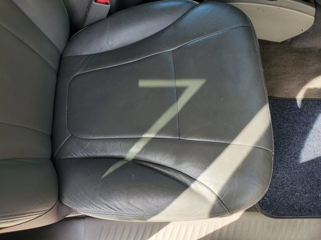 Used 2004 Chevrolet TrailBlazer 4WD w/ LT Preferred Equipment Group image 38