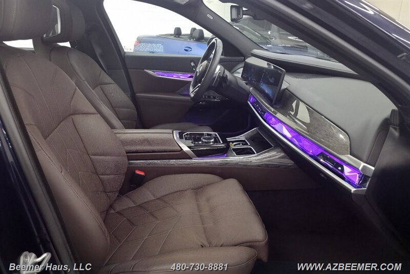 Used 2024 BMW 740i xDrive w/ Executive Package AWD/4WD image 38