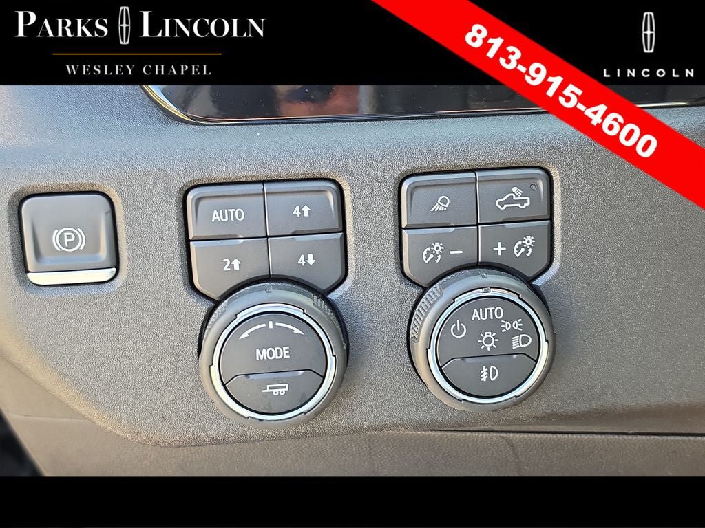 Used 2022 Chevrolet Silverado 1500 LTZ w/ Z71 Off-Road Package AWD/4WD image 25