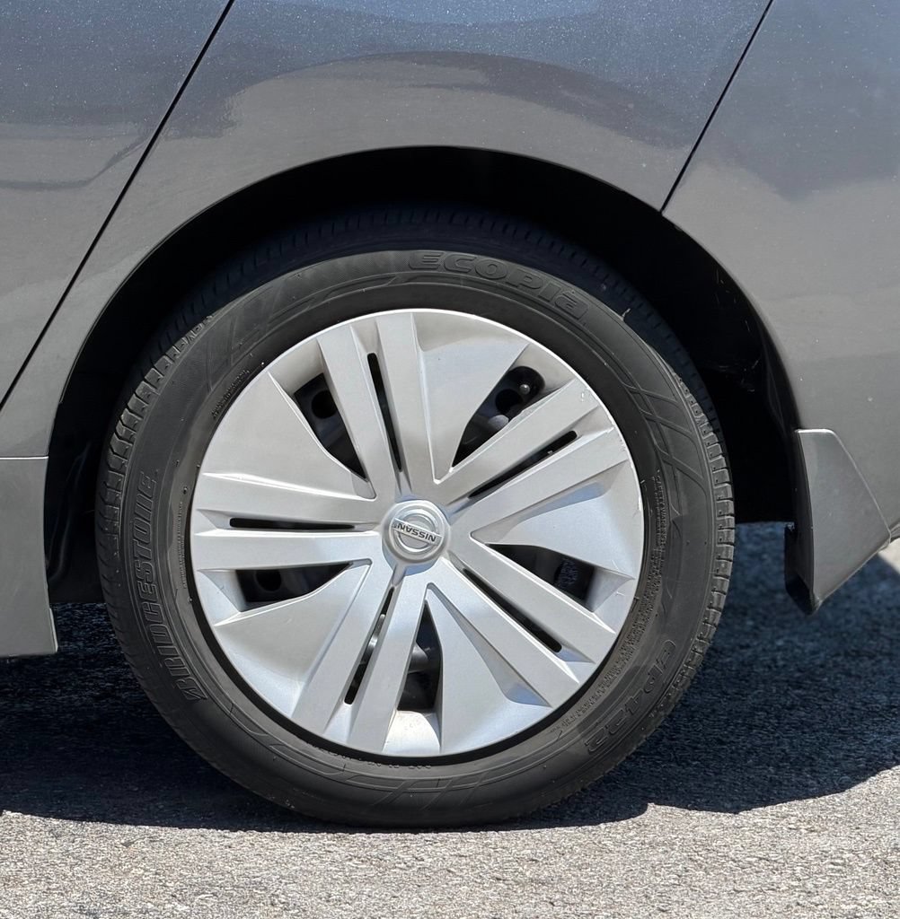 Used 2022 Nissan Leaf S FWD image 3