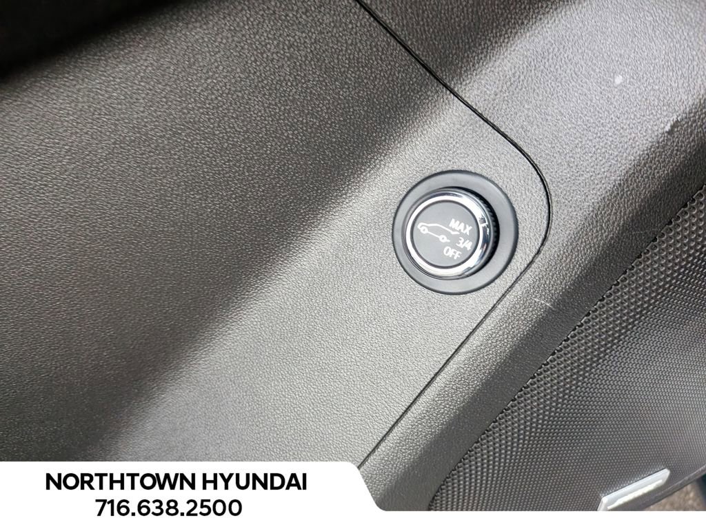 Used 2019 GMC Acadia SLE w/ LPO, Floor Liner Package AWD/4WD image 31