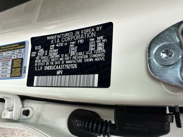 New 2026 Kia Seltos S image 32