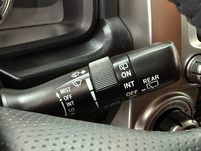 Used 2021 Toyota 4Runner Limited RWD image 12