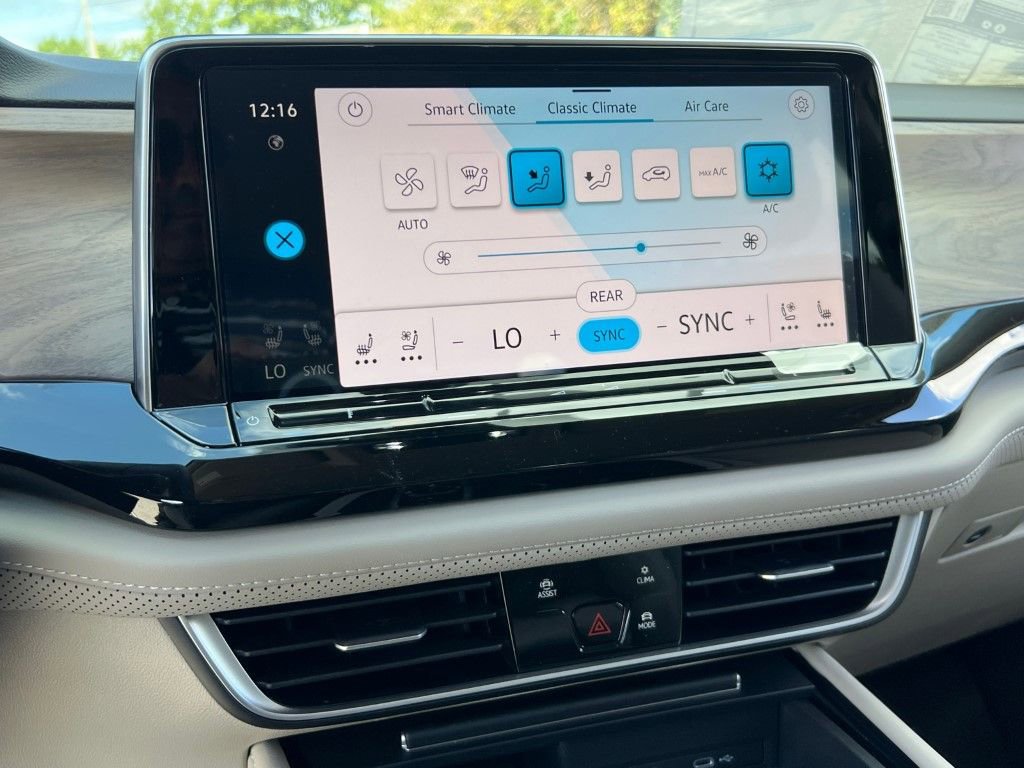 New 2026 Volkswagen Atlas SE image 22