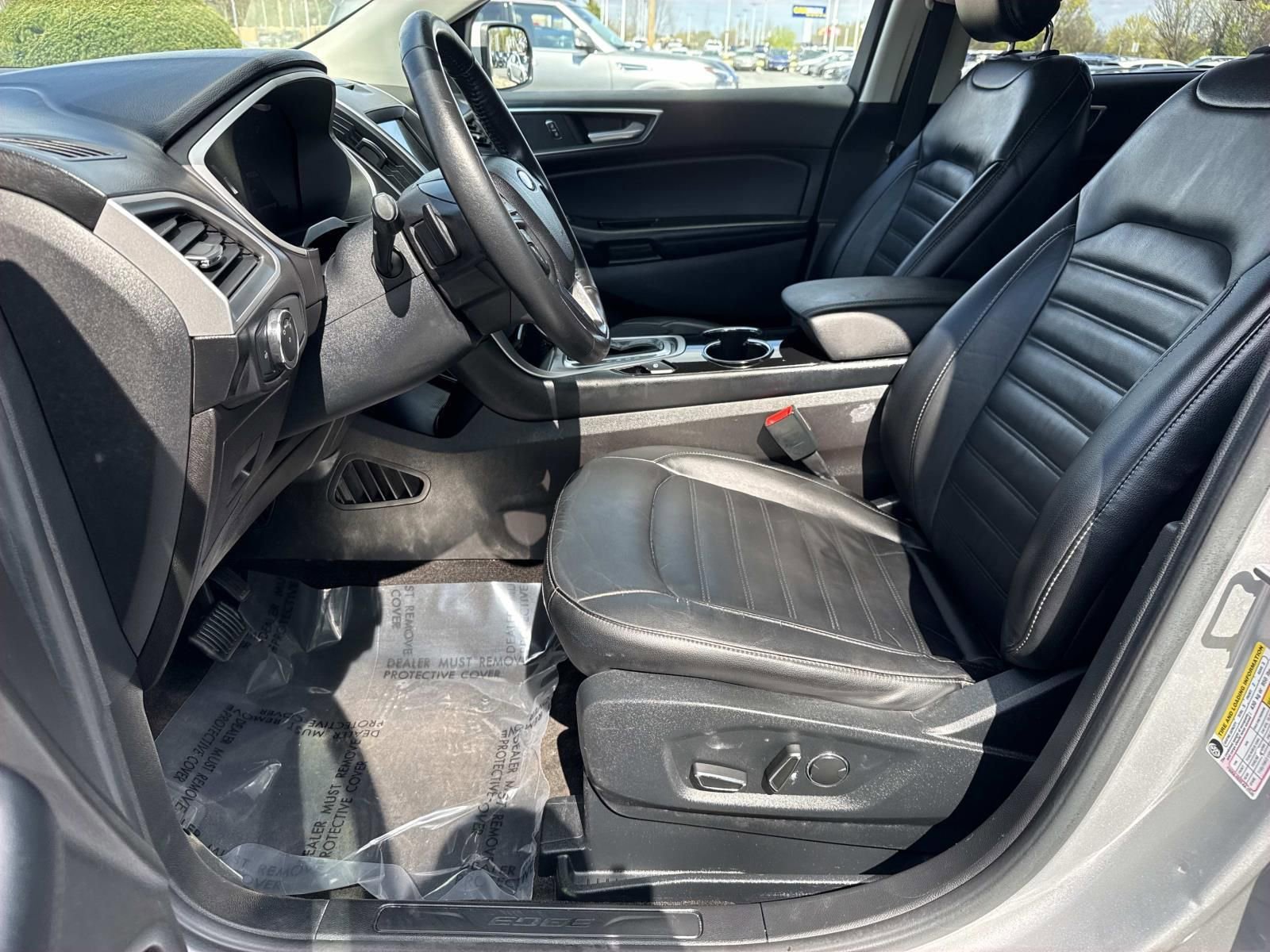 Used 2017 Ford Edge SEL w/ Equipment Group 201A image 29