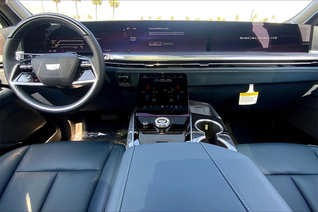 New 2026 Cadillac Escalade IQ Sport 2 w/ LPO, ONYX Package image 7