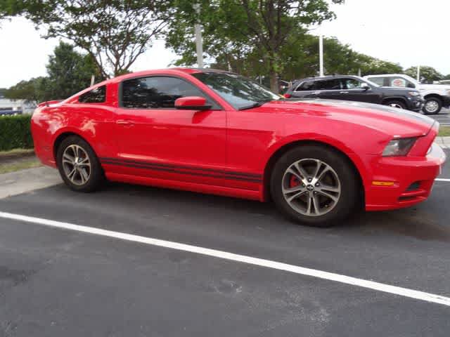 Used 2014 Ford Mustang Premium w/ Equipment Group 201A RWD image 4