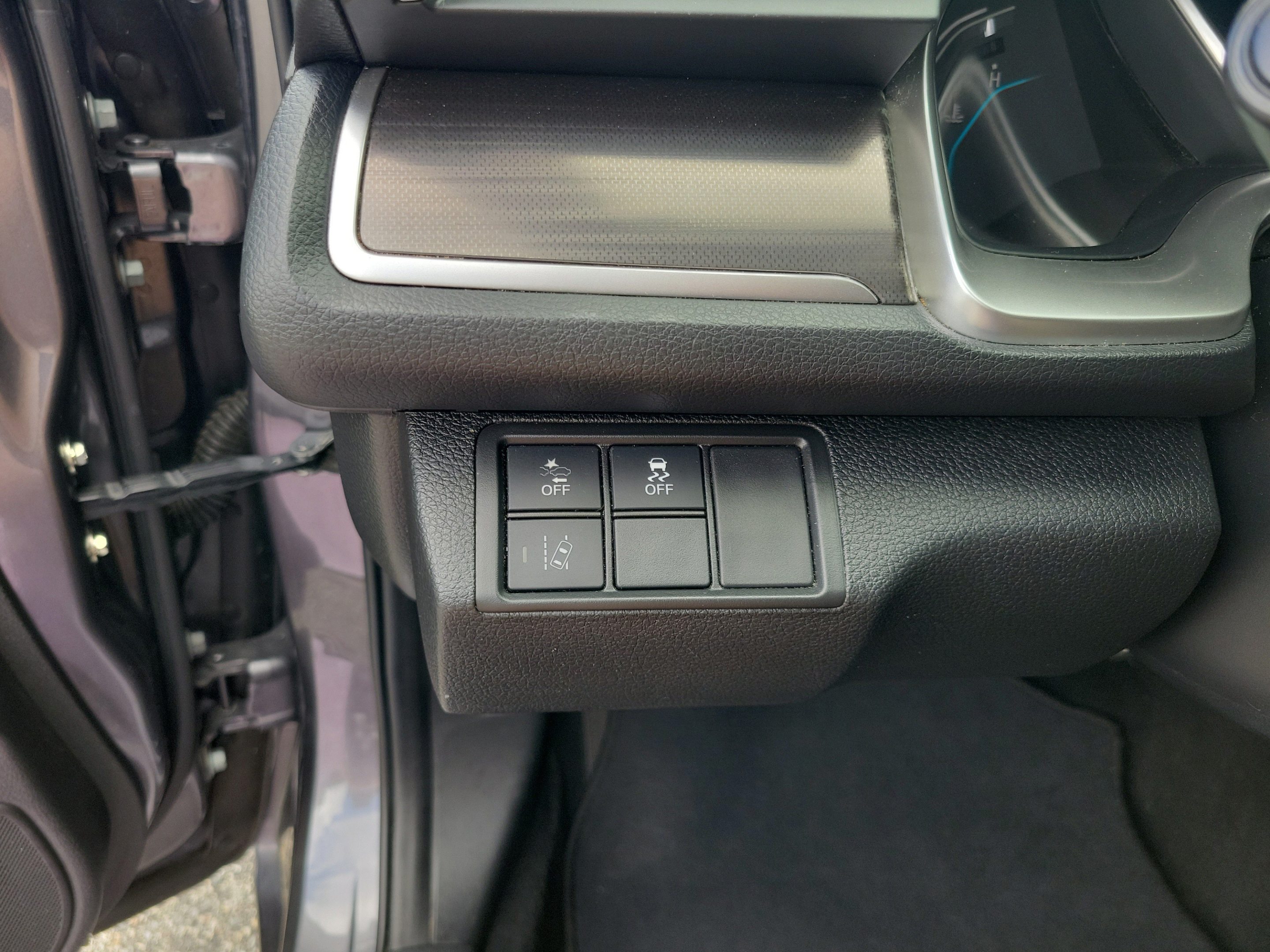 Used 2019 Honda Civic Touring image 16