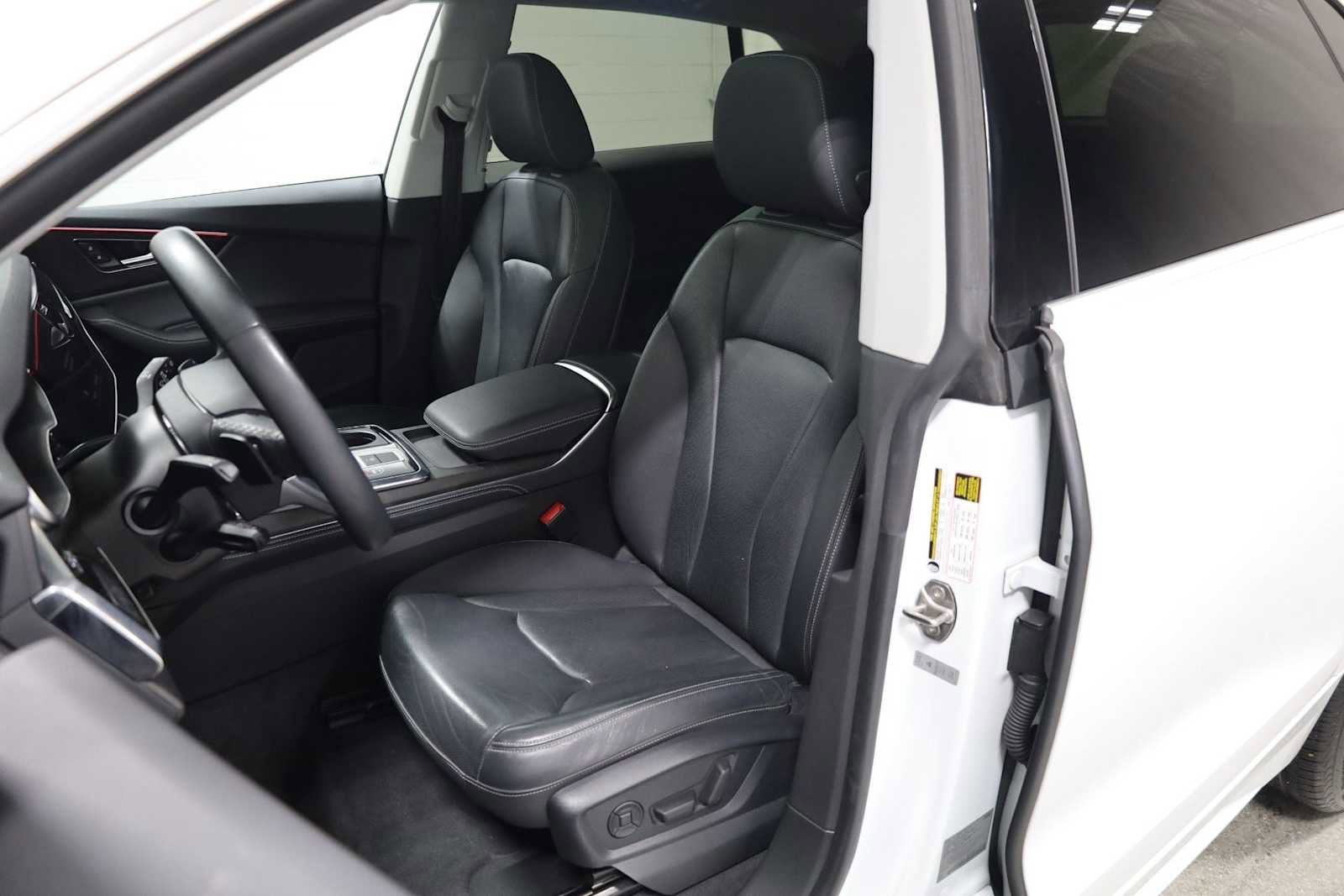 Certified 2023 Audi Q8 Premium Plus w/ Premium Plus Package image 5