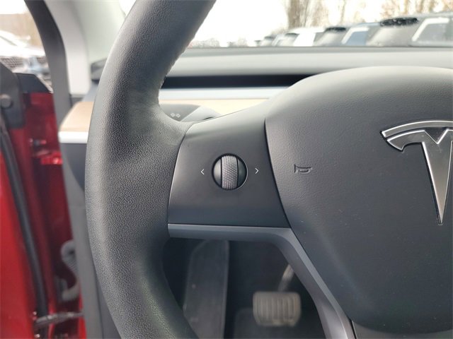 Used 2024 Tesla Model Y Long Range image 16