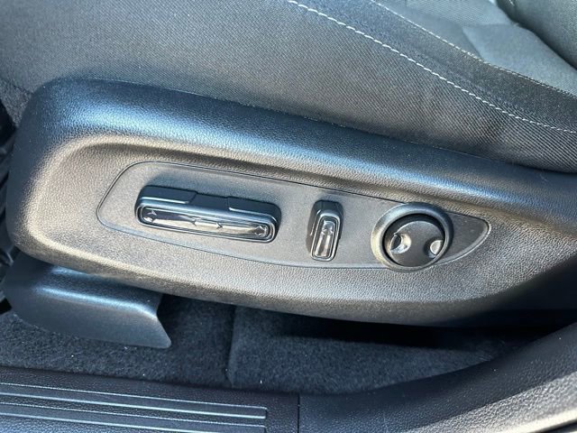 Used 2025 Honda CR-V EX image 19