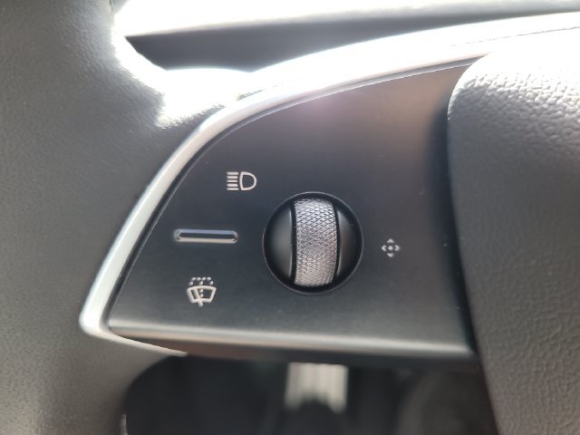 Used 2026 Tesla Model Y Long Range AWD/4WD image 29