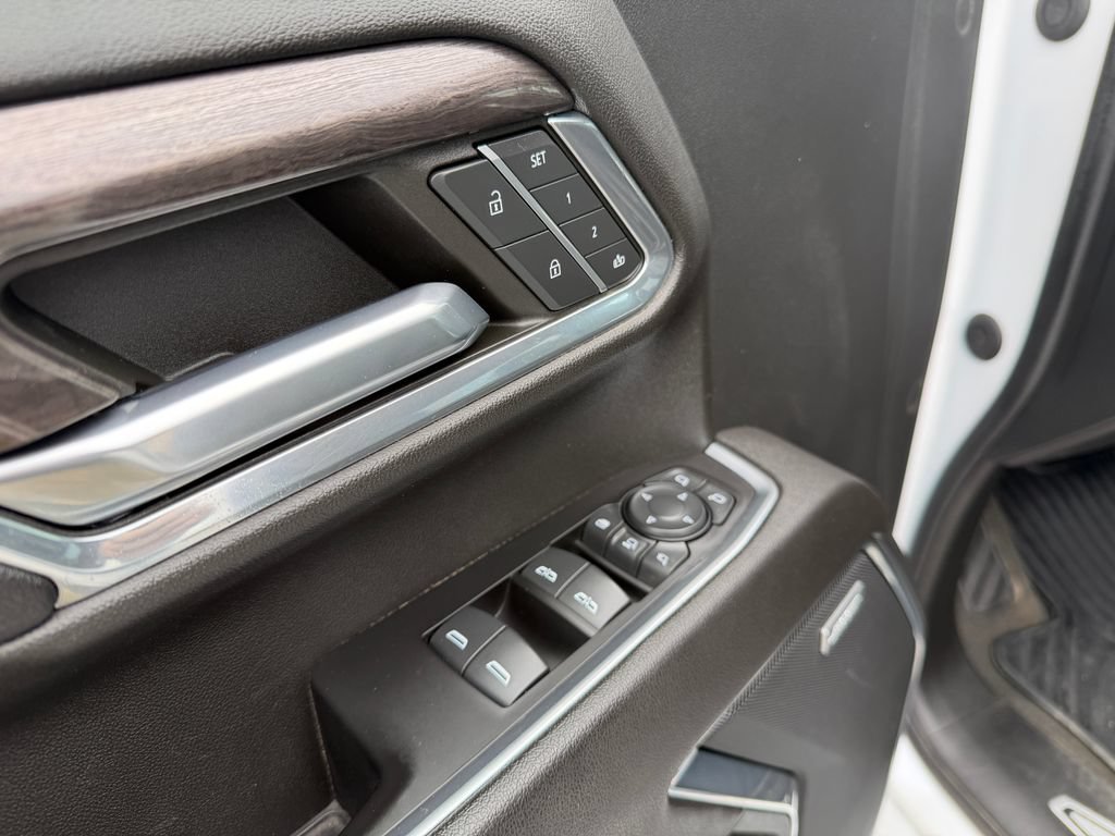 Used 2024 Chevrolet Silverado 2500 LTZ w/ LTZ Plus Package AWD/4WD image 19